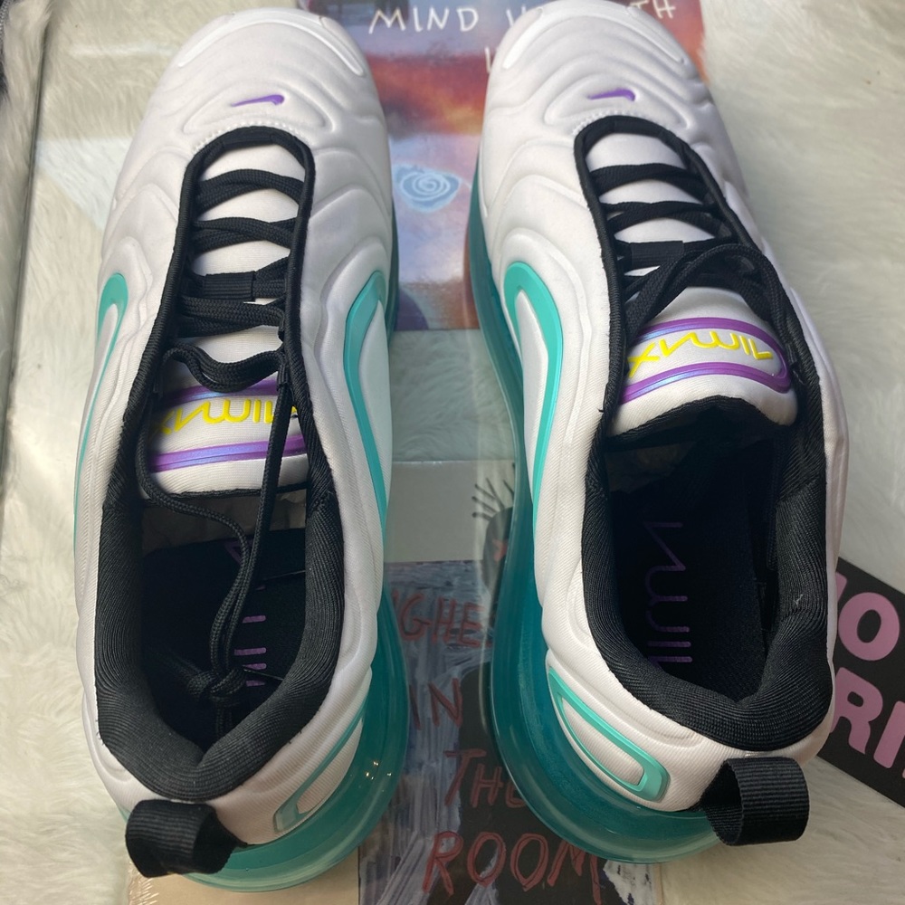 🆕 Nike Air Max 720 Aurora Green - Womens 11.5 - Picture 6 of 10